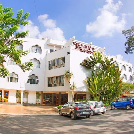 Maya'S Kings Kourt Mysore Exterior foto